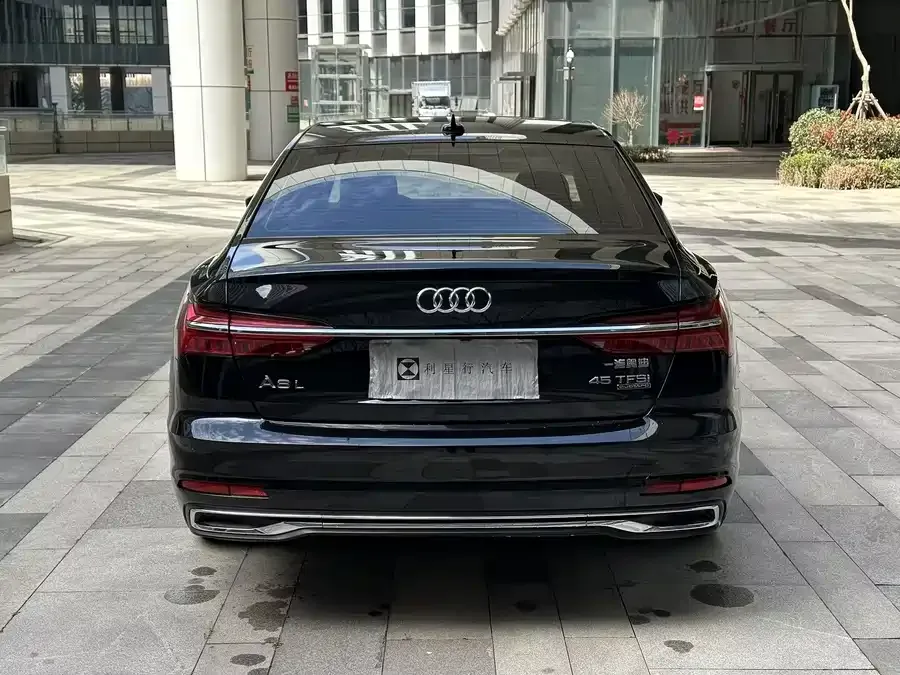 Audi A6L 2024 45 TFSI quattro, elegant model 2024 — миниатюра 2