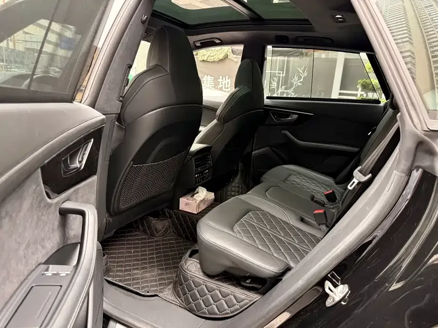 Audi Q8 2024 55 TFSI Premium Dynamic Edition 2024 — миниатюра 2