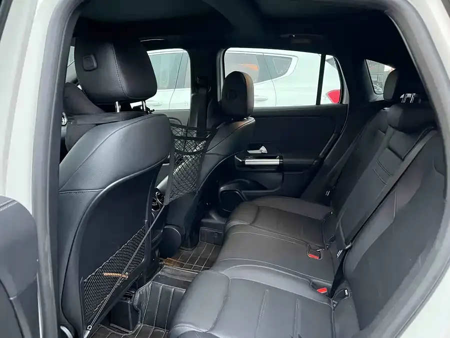 Mercedes-Benz GLA Mercedes-Benz GLA 2022 GLA 200 2022 — миниатюра 3