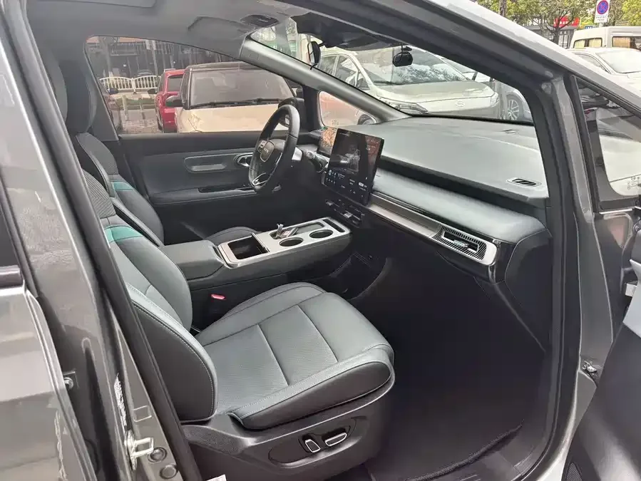 AION AION Y AION Y 2024 Plus 510 Smart Driving Edition 2024 — миниатюра 5