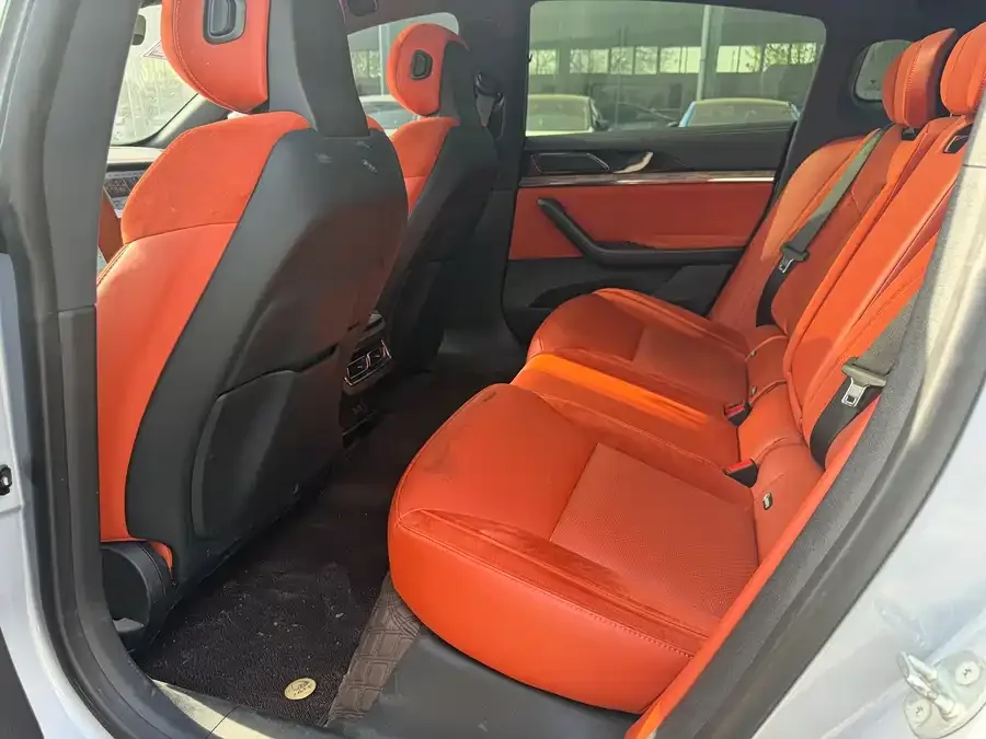 NETA Nezha S Nezha S 2022 pure electric 715km rear-wheel drive large version 2023 — миниатюра 4