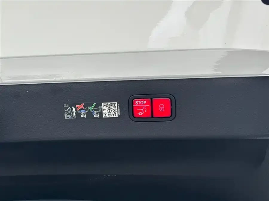 Mercedes-Benz EQS AMG Mercedes-Benz EQS AMG 2022 AMG EQS 53 4MATIC+ 2025 — миниатюра 3