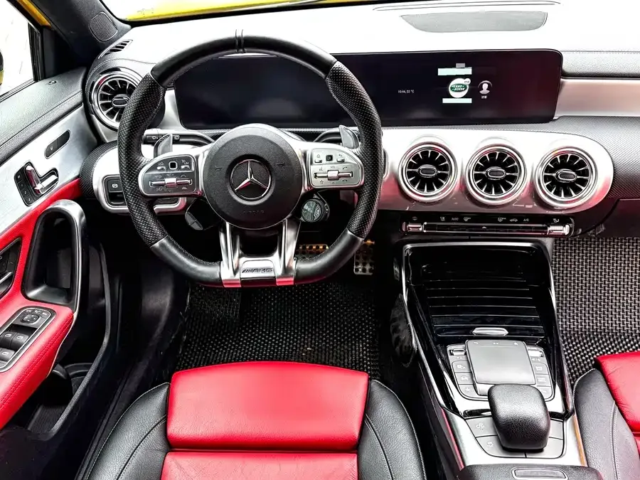 Mercedes-Benz A-Class AMG Mercedes-Benz A-Class AMG (Imported) 2022 AMG A 35 4MATIC 2023 — миниатюра 4