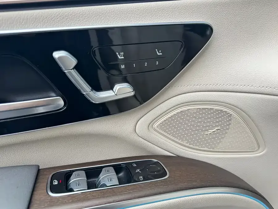 Mercedes-Benz EQS Mercedes-Benz EQS 2022 450+ Pioneer Edition 2022 — миниатюра 4