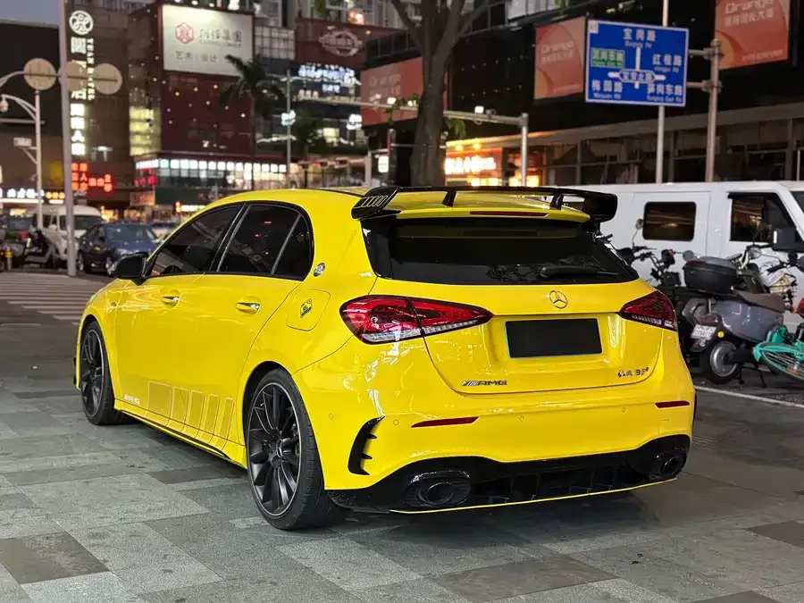 Mercedes-Benz A-Class AMG Mercedes-Benz A-Class AMG (Imported) 2023 AMG A 35 4MATIC Canri Special Edition 2022 — миниатюра 3