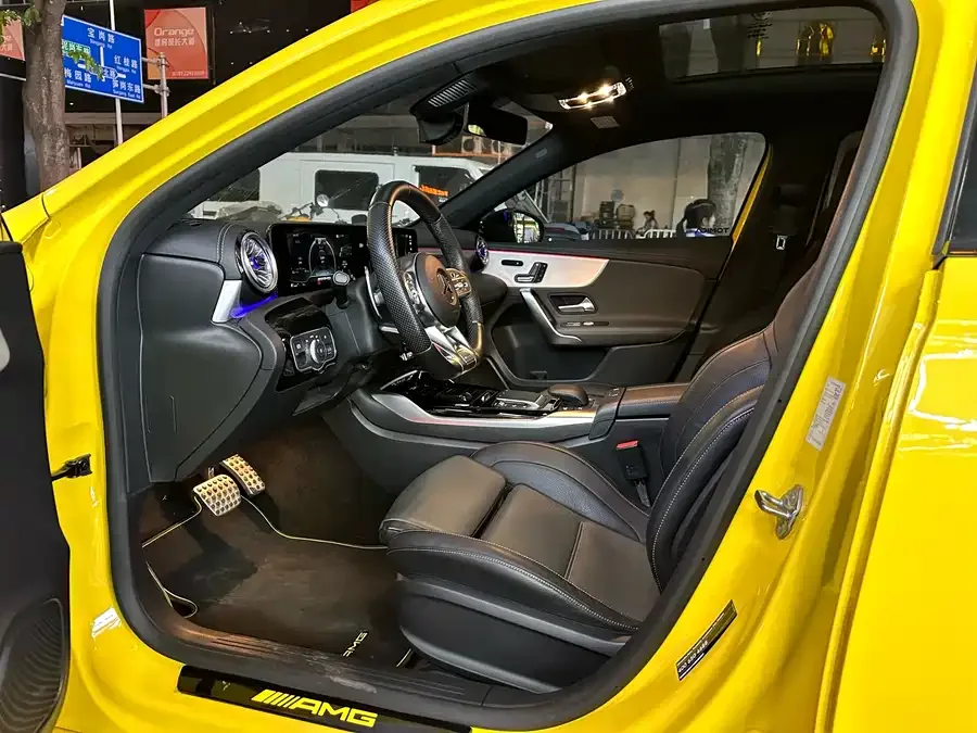 Mercedes-Benz A-Class AMG Mercedes-Benz A-Class AMG (Imported) 2023 AMG A 35 4MATIC Canri Special Edition 2022 — миниатюра 5