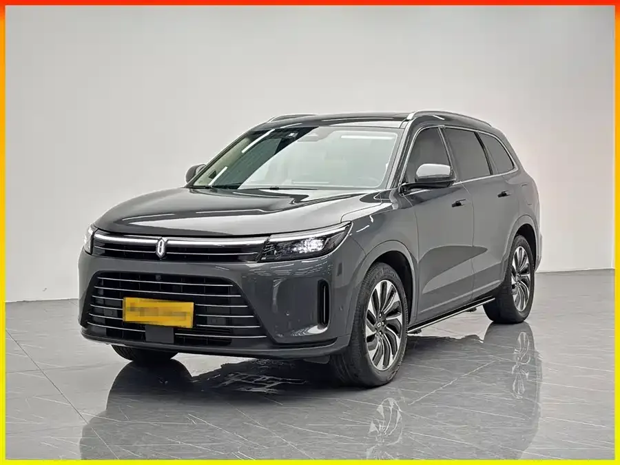 AITO M7 QM7 2022 1.5T 4WD Luxury Edition 2023 — фото 1, купить с доставкой в Москву