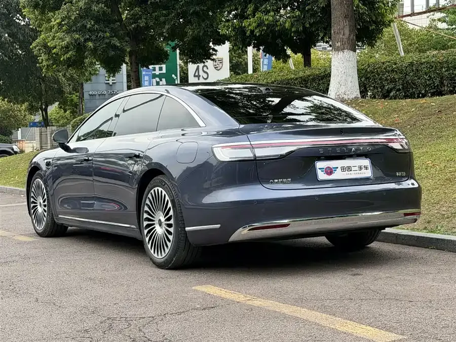 Enjoy World S9 Enjoy S9 2026 Ultra Range Extended Rear-Wheel Drive 53kWh (192-line LiDAR) 2026 — миниатюра 4