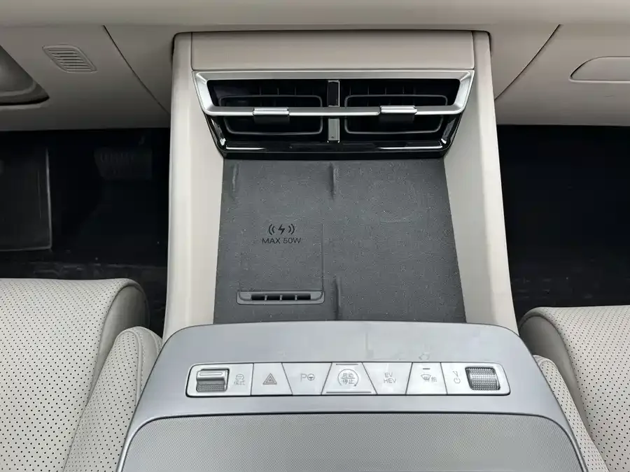 BYD Tang L Tang L 2025 DM 175KM UAV Player Edition 2025 — миниатюра 3