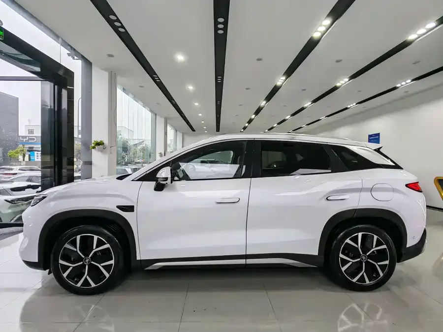 BYD Song L DM-i Song L DM-i 2025 Intelligent Driving Edition 160km Beyond Edition 2025 — миниатюра 4