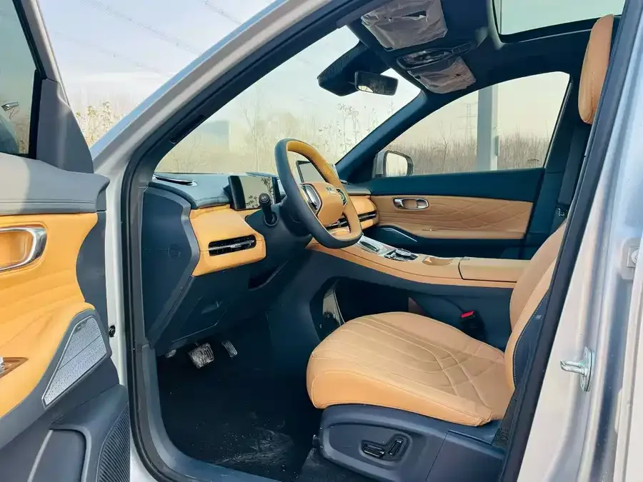 Geely Galaxy Starship 7 Galaxy Starship 7 2025 120km Exploration+ Edition 2024 — миниатюра 4