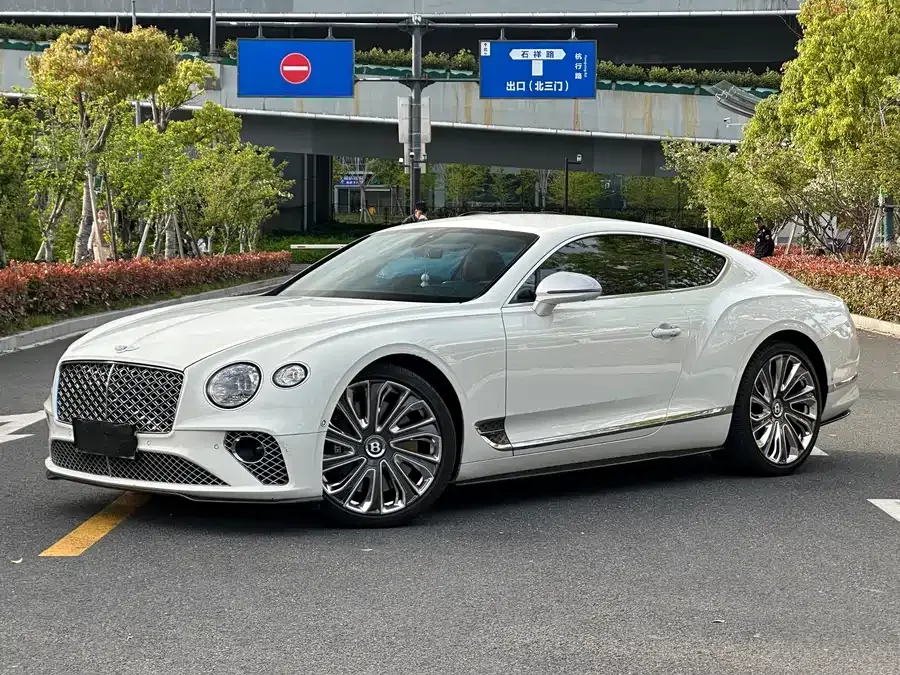 Bentley Continental 2022