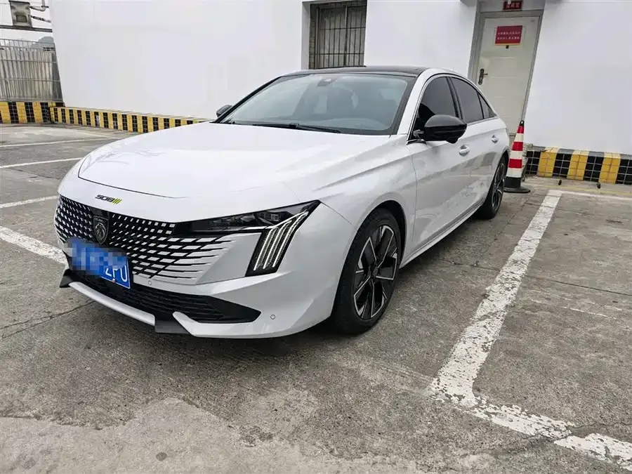 Peugeot 508 Peugeot 508 2023 508L 400THP Driving Flagship Edition 2024 — фото 1, купить с доставкой в Москву