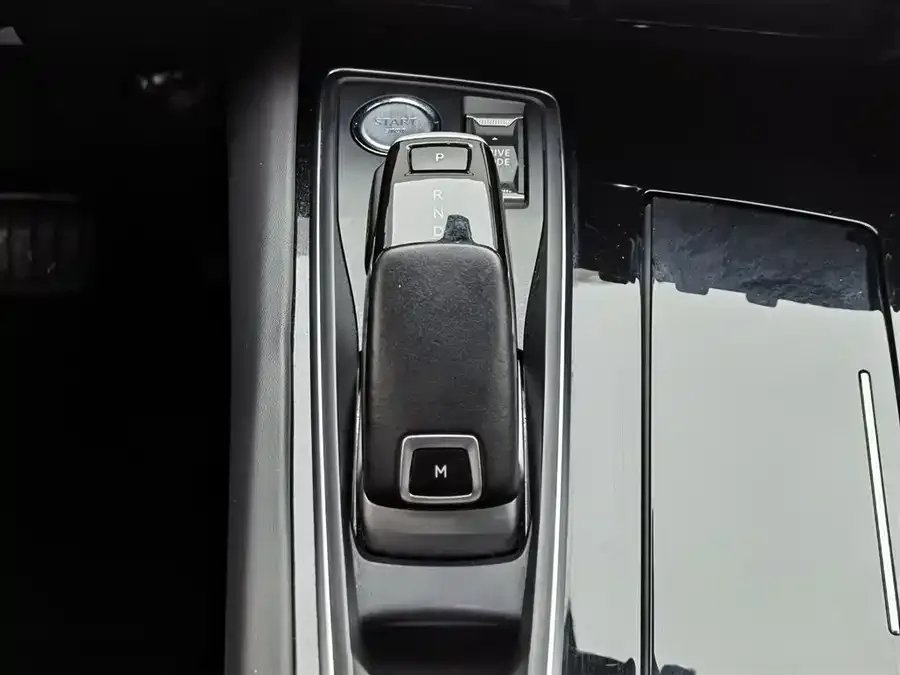 Peugeot 508 Peugeot 508 2022 508L 400THP PureTech Driving Control Edition 2022 — миниатюра 4