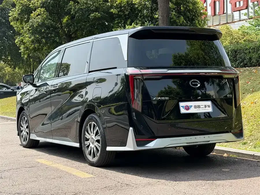 GAC Trumpchi E9 Trumpchi E9 2025 E9 Super Fast Charging Exclusive 2026 — миниатюра 4