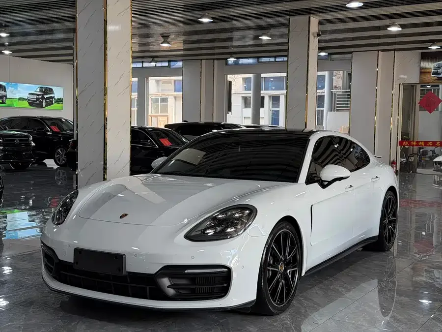 Porsche Panamera 2024