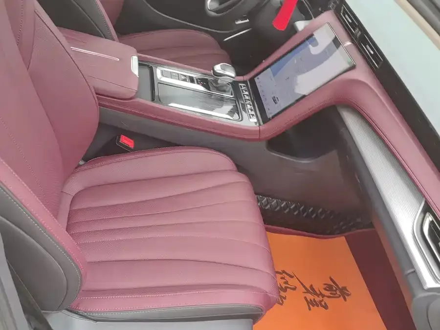 Hongqi H5 Hongqi H5 2024 1.5T DCT Zhilian Qiyun Edition 2024 — миниатюра 3