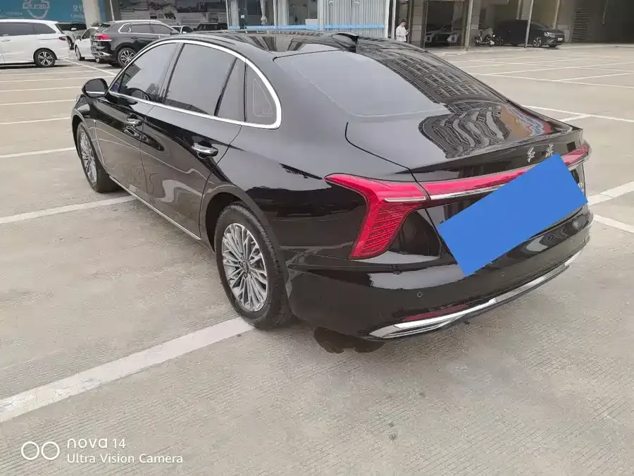 Hongqi H5 Hongqi H5 2024 1.5T DCT Zhilian Qiyun Edition 2024 — миниатюра 4