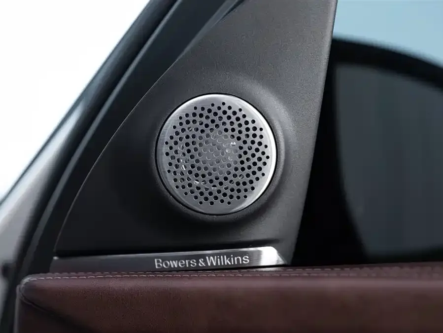 BMW XM 2023 50e 2025 — миниатюра 5
