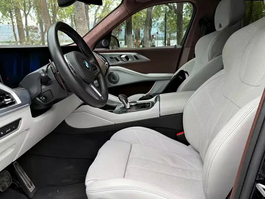 BMW XM 2023 50e 2024 — миниатюра 3