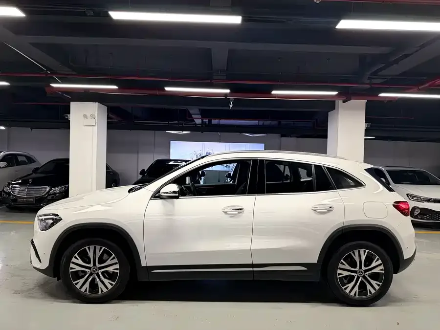 Mercedes-Benz GLA Mercedes-Benz GLA 2024 GLA 220 2024 — миниатюра 2