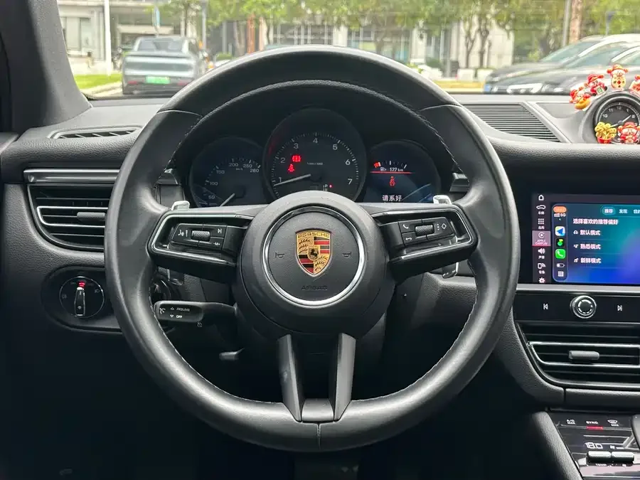 Porsche Macan Macan 2022 Macan 2.0T 2022 — миниатюра 3