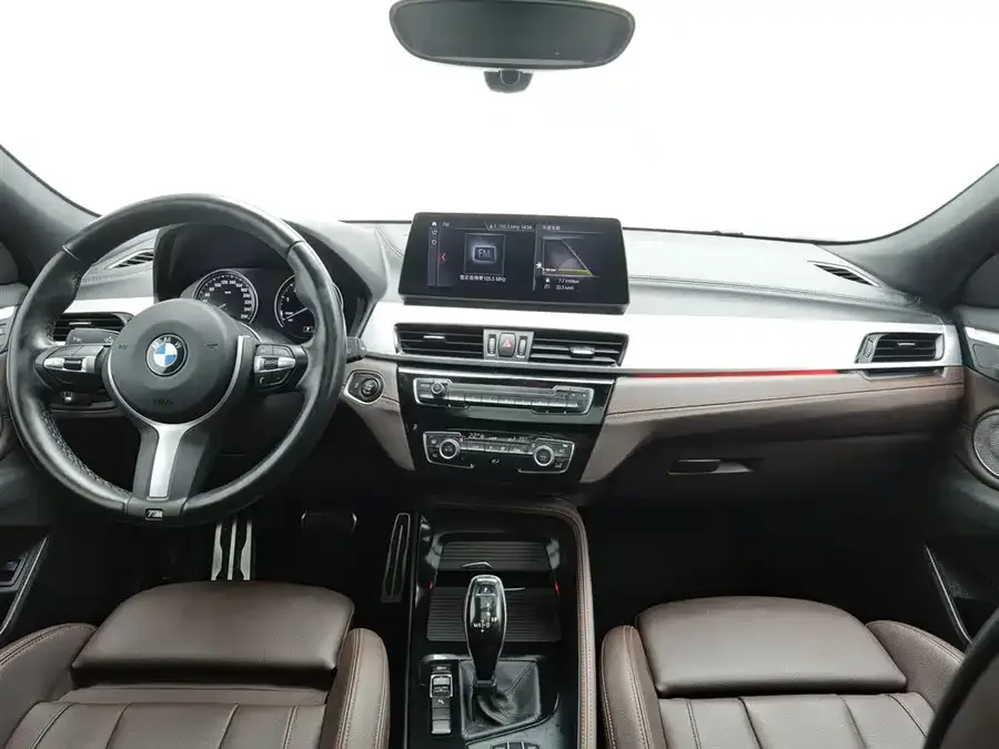 BMW X2 2021 facelift sDrive25i Night Edition 2022 — миниатюра 2