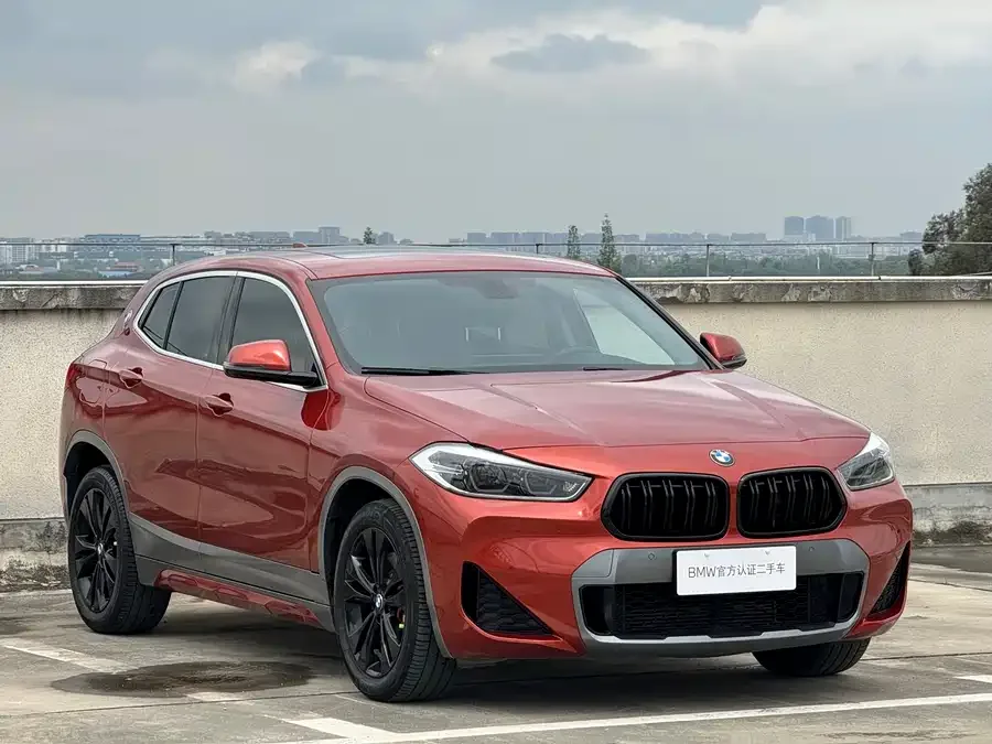 BMW X2 2022 sDrive25i M Off-Road Package 2022 — миниатюра 2