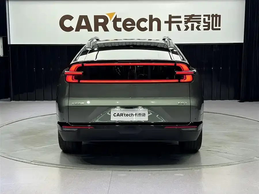 Changan E07 2025 Pure Electric Four-Wheel Drive 90kWh Grand Edition 2025 — миниатюра 2