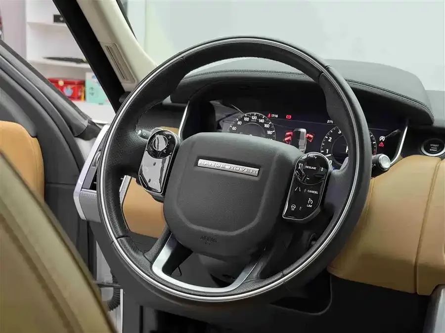 Land Rover Range Rover Sport Range Rover Sport 2022 3.0 L6 Black Edition 2022 — миниатюра 4