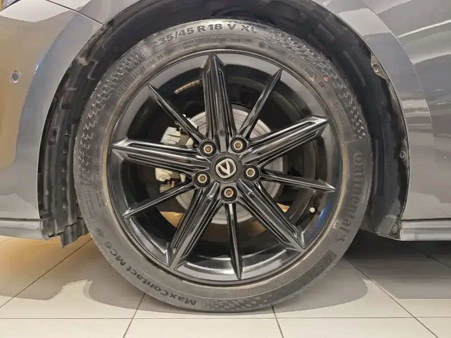 Changan UNI-V Changan UNI-V 2022 1.5T Smart Pilot Edition 2022 — миниатюра 2