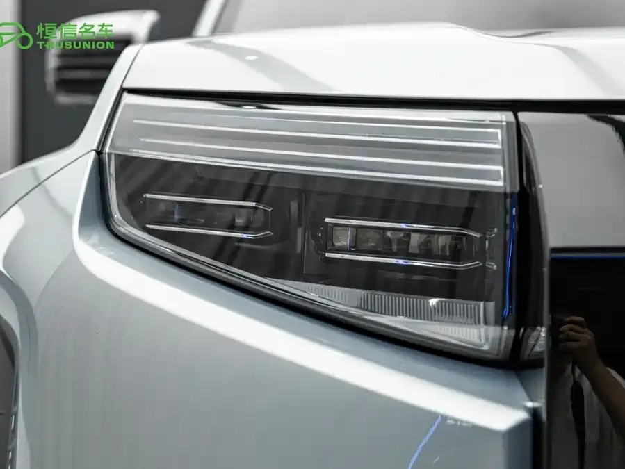 BYD Leopard Titanium 3 Titanium 3 2025 501KM 4WD Ultra Edition 2025 — миниатюра 3