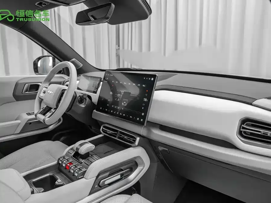 BYD Leopard Titanium 3 Titanium 3 2025 501KM 4WD Ultra Edition 2025 — миниатюра 4