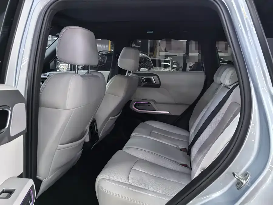 BYD Leopard Titanium 3 Titanium 3 2025 501KM 4WD Ultra Edition 2025 — миниатюра 5
