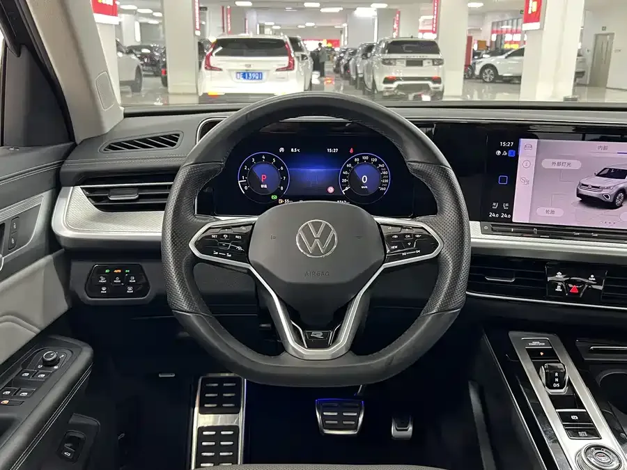 Volkswagen Tavendor 2024 Lanxun 380TSI 4WD R-Line Touring Edition 2024 — миниатюра 3