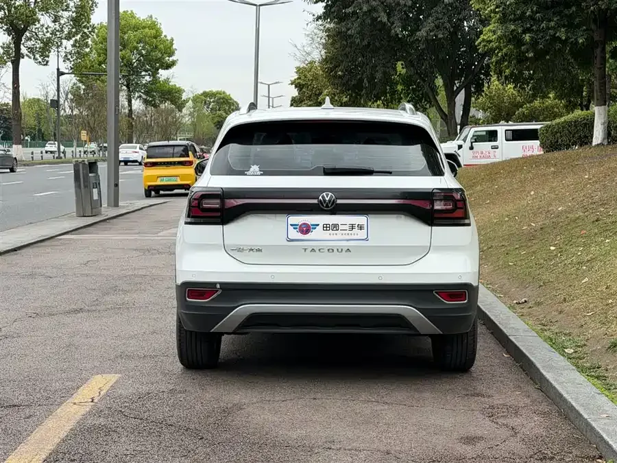 Volkswagen Tacqua Tanying 2021 1.5L automatic 30th anniversary commemorative edition 2022 — миниатюра 2