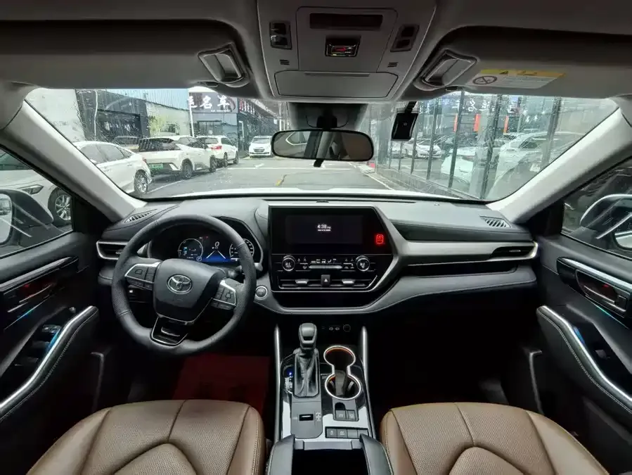 Toyota Highlander Highlander 2024 2.5L Intelligent Electric Hybrid Dual Engine 2WD Elite Edition 5 Seaters 2025 — миниатюра 2