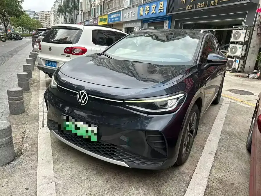 Volkswagen ID.4 CROZZ ID.4 CROZZ 2021 Long-range PURE+ 2WD Edition 2022 — фото 1, купить с доставкой в Москву