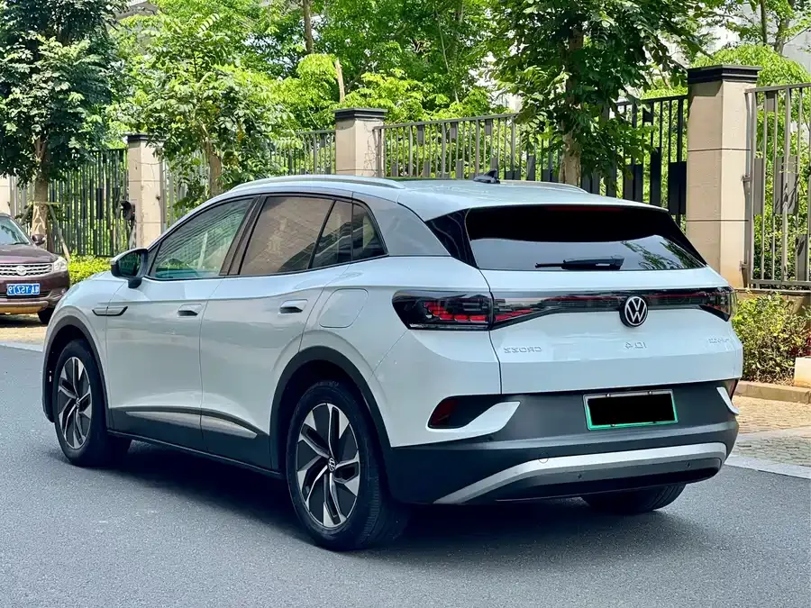 Volkswagen ID.4 CROZZ ID.4 CROZZ 2022 Long-range PURE+ Edition 2023 — миниатюра 4