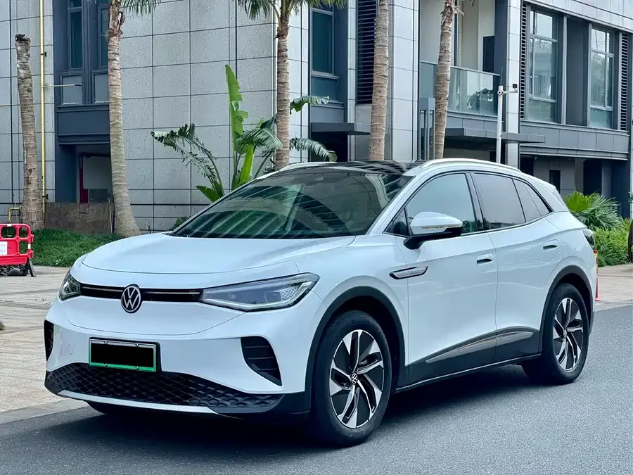 Volkswagen ID.4 CROZZ ID.4 CROZZ 2022 Long-range PURE+ Edition 2023 — фото 1, купить с доставкой в Москву