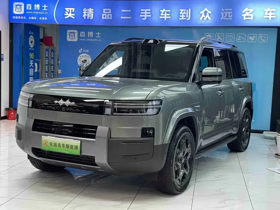 BYD Leopard Titanium 7 2025