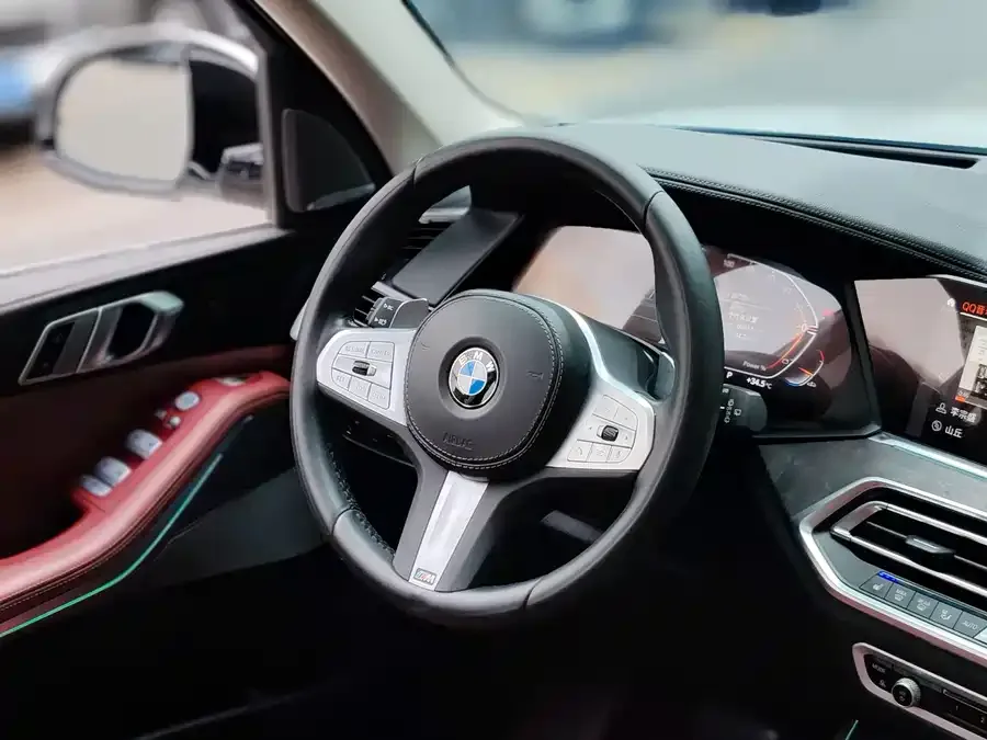 BMW X5 2022 facelift xDrive 30Li Exclusive M Sport Package 2023 — миниатюра 3