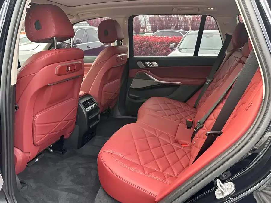 BMW X5 2023 xDrive 30Li Exclusive M Sport Package 2024 — миниатюра 4