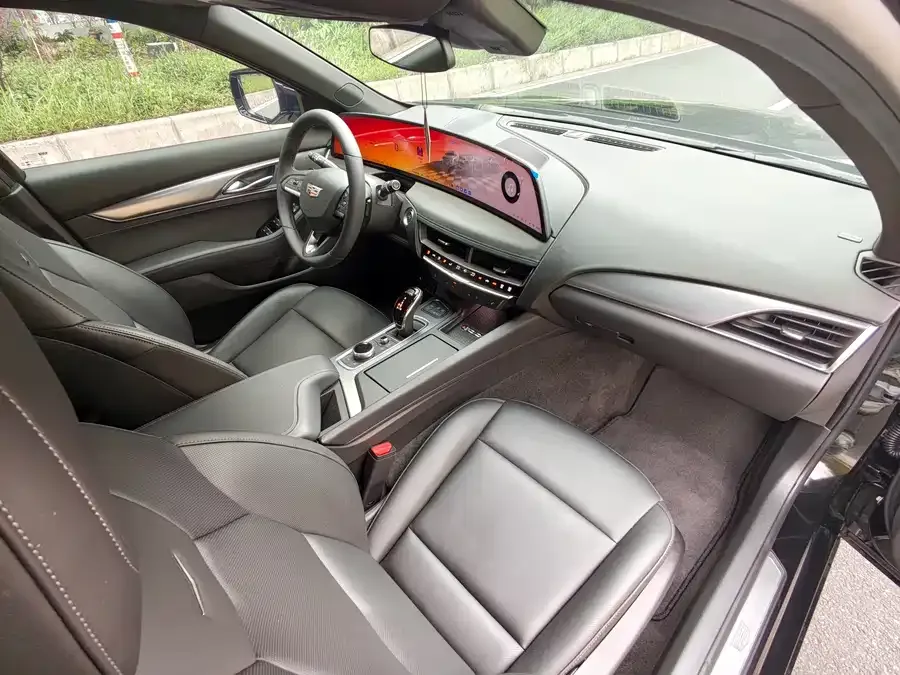 Cadillac CT5 2025 28T City Sports Edition 2026 — миниатюра 4