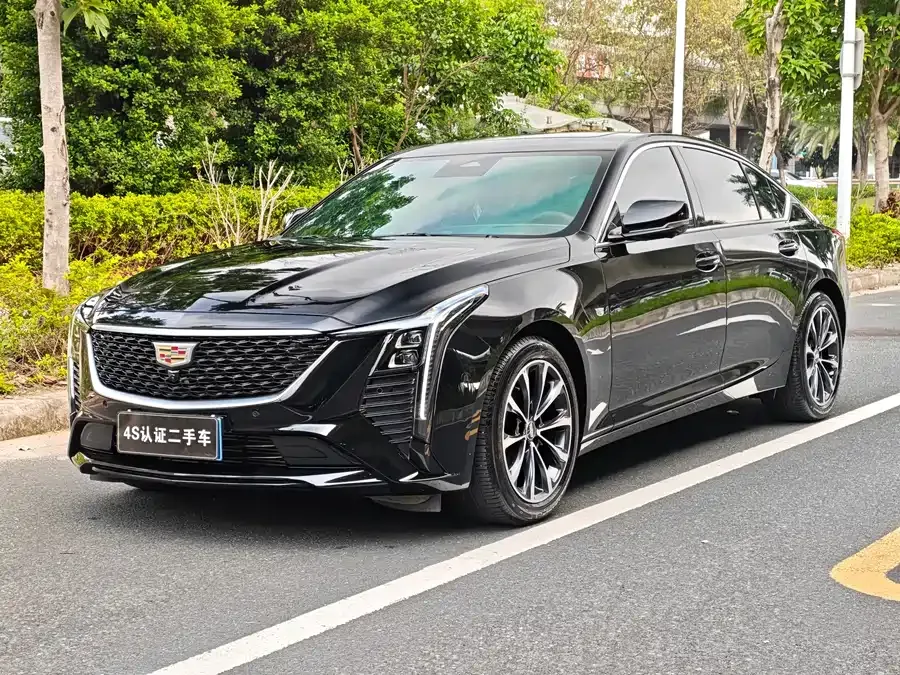 Cadillac CT5 2026