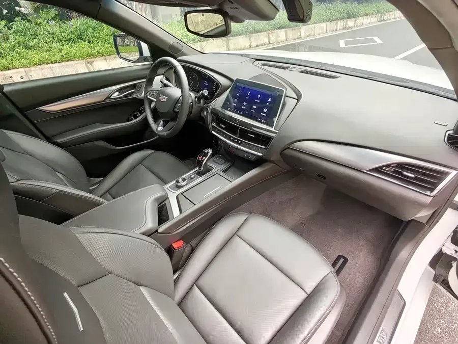 Cadillac CT5 2022 28T Luxury Edition 2022 — миниатюра 4