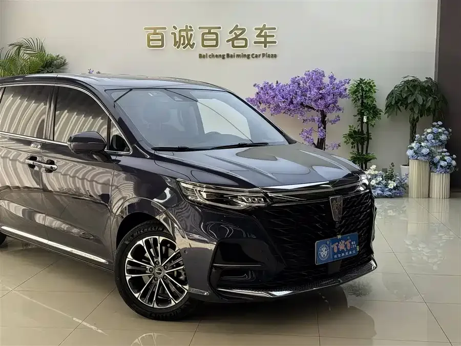 Roewe iMAX8 Roewe iMAX8 2021 400TGI Supreme Series Supreme Edition 2023 — миниатюра 2