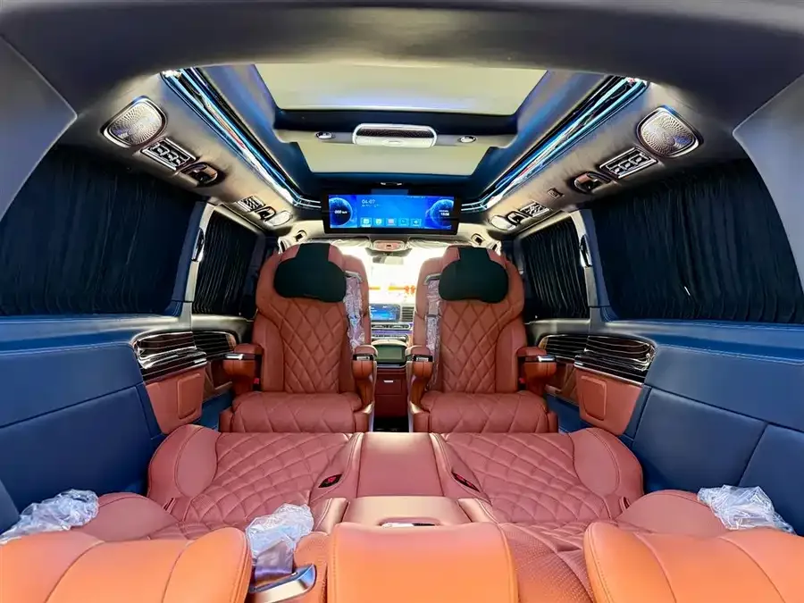 Rhine Cars Rhine Traveler Rhine Traveler 2025 2.0T Polestar 2026 — миниатюра 2