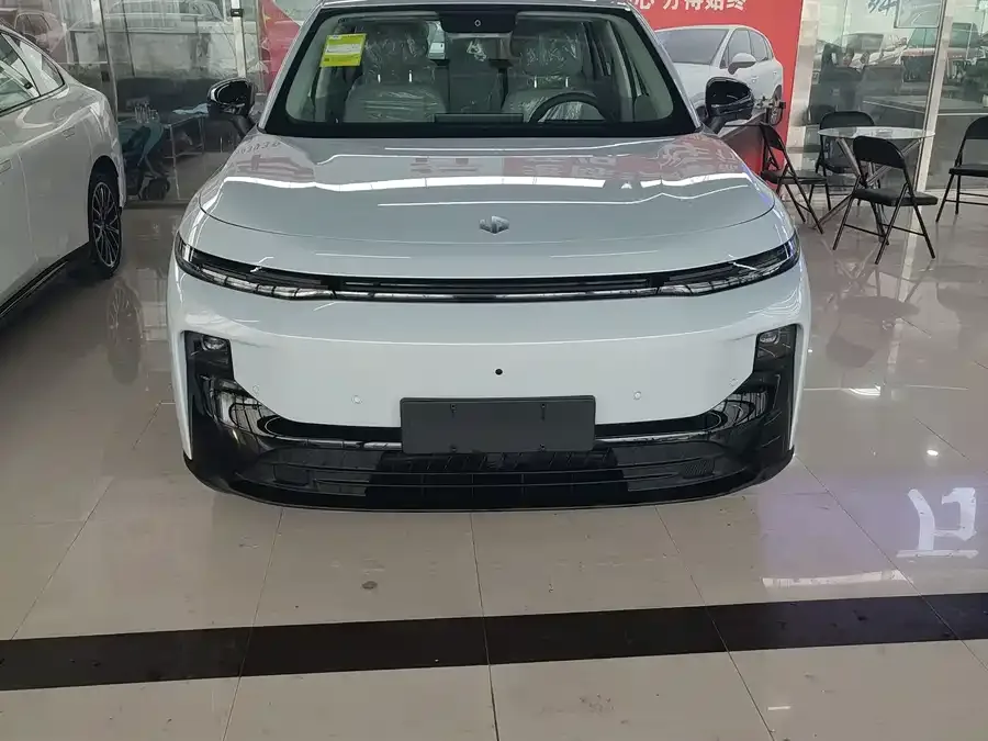 Leapmotor B10 Leapmotor B10 2025 510 Comfort Edition 2026 — миниатюра 4