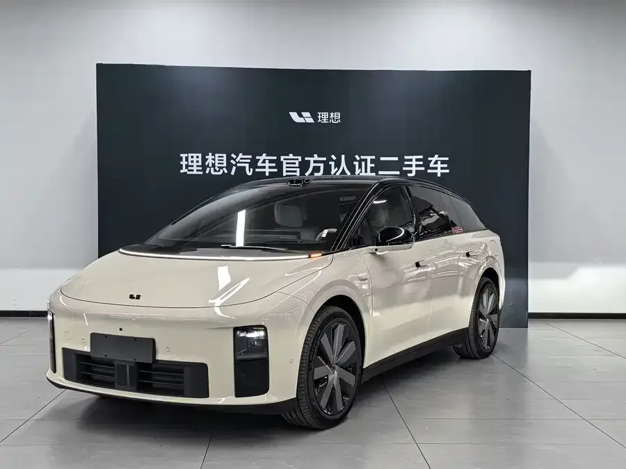 Li Auto i6 2025